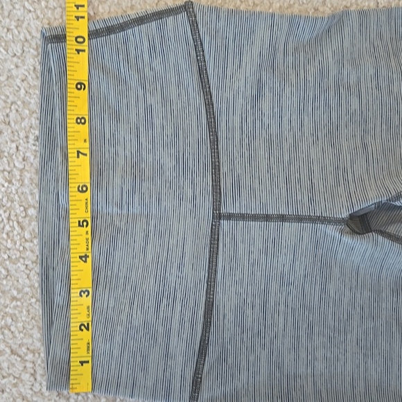 Lululemon Wunder Under HR Tight 25" Wee Are From Space Sage Olive Size 4 - Picture 3 of 16